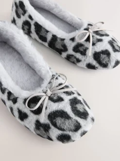 Next Imprimé animal gris - Chaussons plats Ballerina Discount