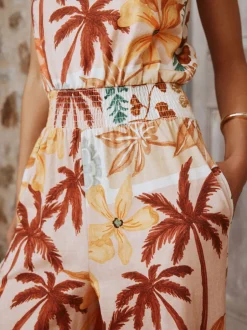 Next Imprimé fleuri rose - Combinaison en jersey à col carré et jambe large Best