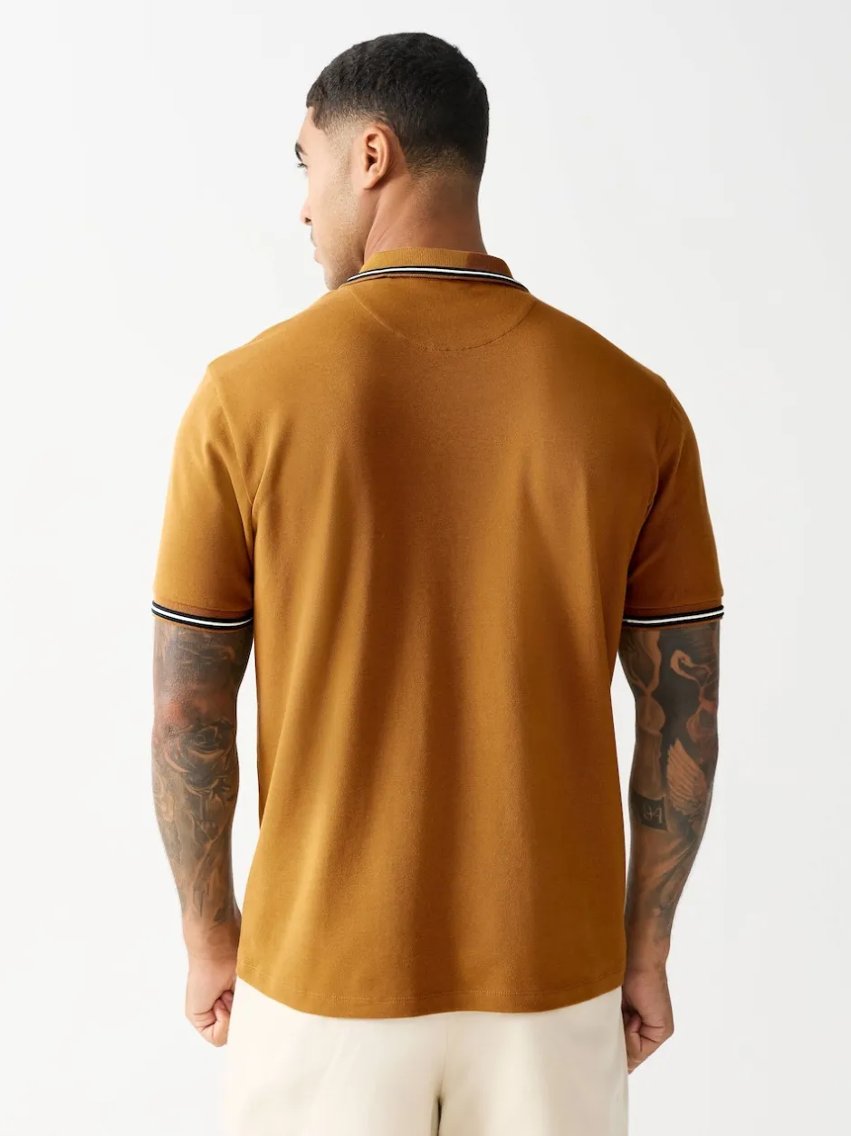 Next jaune ocre - Polo coupe classique à manches courtes et liserés Hot