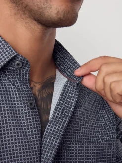 Next Lien noir/or - Chemise à manches longues et imprimés