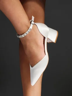 Linzi Mariage Jordanna Low Block Court talons With Embellished Ankle Strap Hot