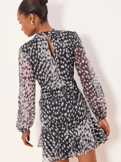 Lipsy robe courte tissée à imprimé animal taille froncée Online