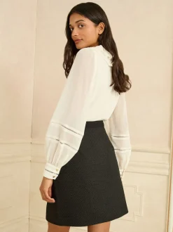 Love & Roses Boucle Scallop Mini Skirt Outlet