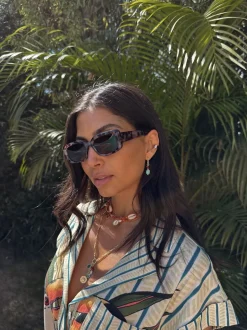 Never Fully Dressed Lunettes de soleil rectangulaires en écaille de tortue Best