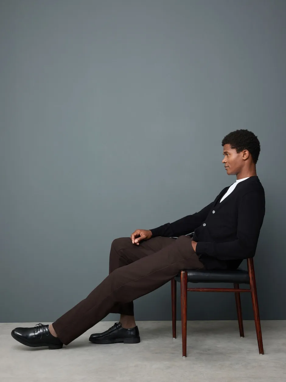 Next Marron - Ajustement droit - Chinos en coton brossé élégant TENCEL™ Lyocell Blend avec ceintures Sale