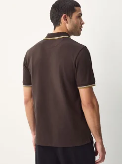 Next - Polo coupe classique à manches courtes et liserés Marron Hot