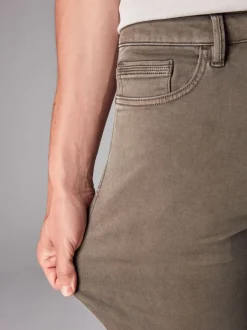 Next - Slim Fit (Slim Fit) - Jeans stretch de confort Marron champignon Discount