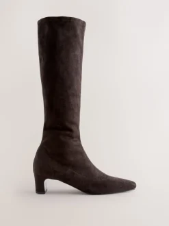 Next Marron chocolat - Bottes chaussettes Forever Comfort® à bout ciselé Outlet