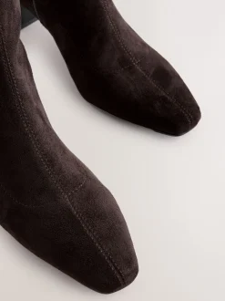 Next Marron chocolat - Bottes chaussettes Forever Comfort® à bout ciselé Outlet