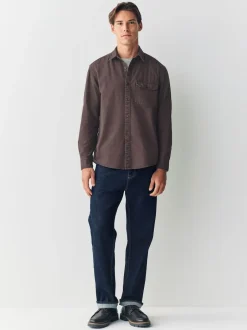 Next Marron chocolat - Chemise Oxford teintée en pièce à manches longues New