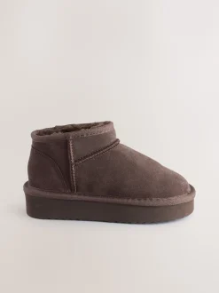Next - Flatform Mini Bottes Pull-On en daim doublées chaudes et déperlantes Marron chocolat Clearance