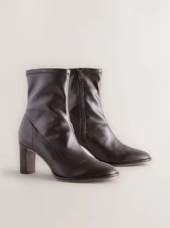 Next Marron chocolat - Forever Comfort® Bottes/Bottines chaussettes à bout rond Clearance