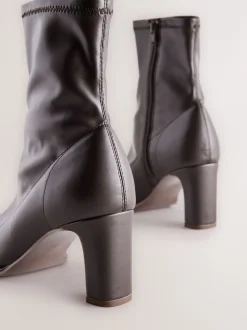 Next Marron chocolat - Forever Comfort® Bottes/Bottines chaussettes à bout rond Clearance