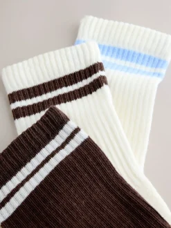 Next - Lot de 3 Chaussettes de sport côtelées à semelle Coussinée avec soutien de la voûte plantaire Marron chocolat Outlet