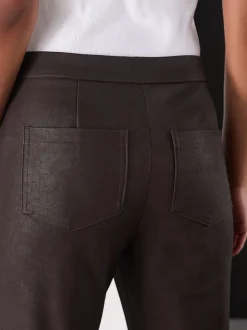 Next Marron chocolat - Pantalons évasés en similicuir Online