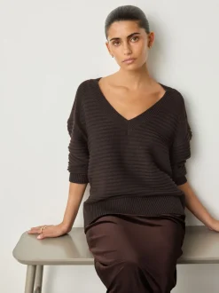 Next Marron chocolat - Pull côtelé en maille à col en V Best