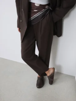 Next Marron chocolat - Sabots Forever Comfort en cuir propre avec semelle plantaire Hot