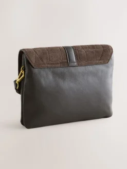 Next Marron chocolat - Sac à bandoulière en cuir effet croco Sale