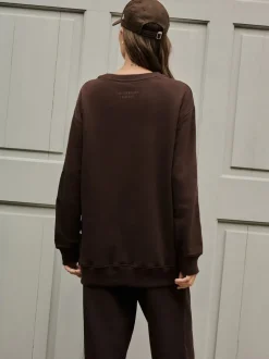 Next - Sweat-shirt long Essentiels coupe décontractée avec poches Marron chocolat Online