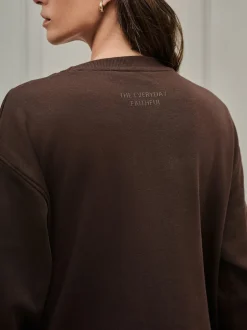 Next - Sweat-shirt long Essentiels coupe décontractée avec poches Marron chocolat Online