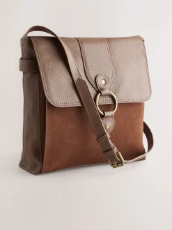 Next - Besace Sac de poche en cuir Marron fauve Discount