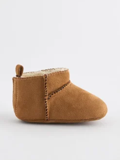 Next Marron fauve - Bottes bébé doublées chaudes (0-2 mois) Clearance