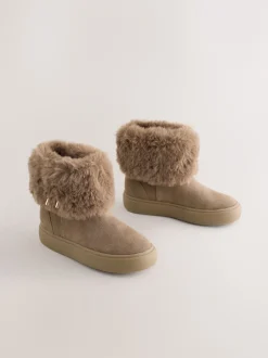 Next Marron fauve - Bottes déperlantes en daim Online