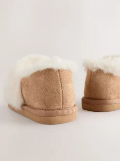 Next Marron fauve - Chaussons en fausse fourrure Sale