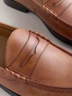 Next Marron fauve - Coupe classique - Pain Penny en cuir