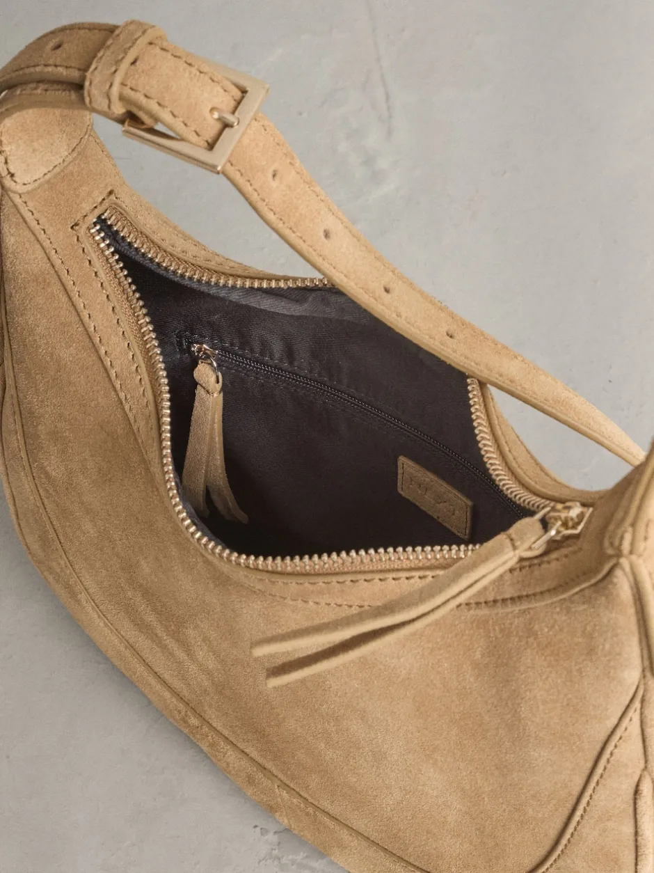 Next Marron fauve - Sac à bandoulière en cuir à encolure dégagée Discount