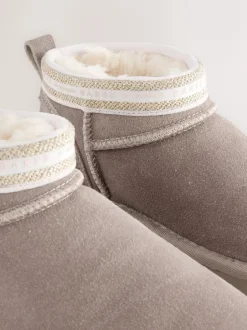 Baker by Ted Baker Marron mink - Bottes douillettes en daim déperlant pour fille Hot