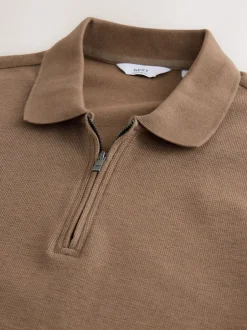 Next Marron neutre - Polo texturé élégant à col zippé New