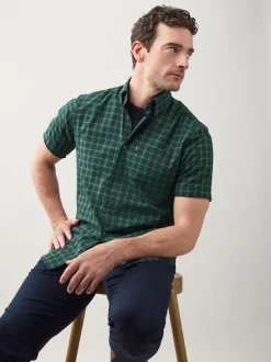 Next - Chemise Oxford Easy Iron boutonnée à manches courtes Mini carreaux noir/vert
