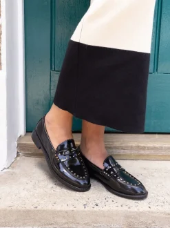 Novo Mocassins CARMELLA à clous Sale