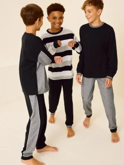 Next - Lot de 3 pyjamas à jambes courtes (3-16ans) (3-16ans) monochrome Hot