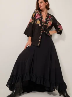 Monsoon Maggie brodé noué sur le devant avec kimono Hot