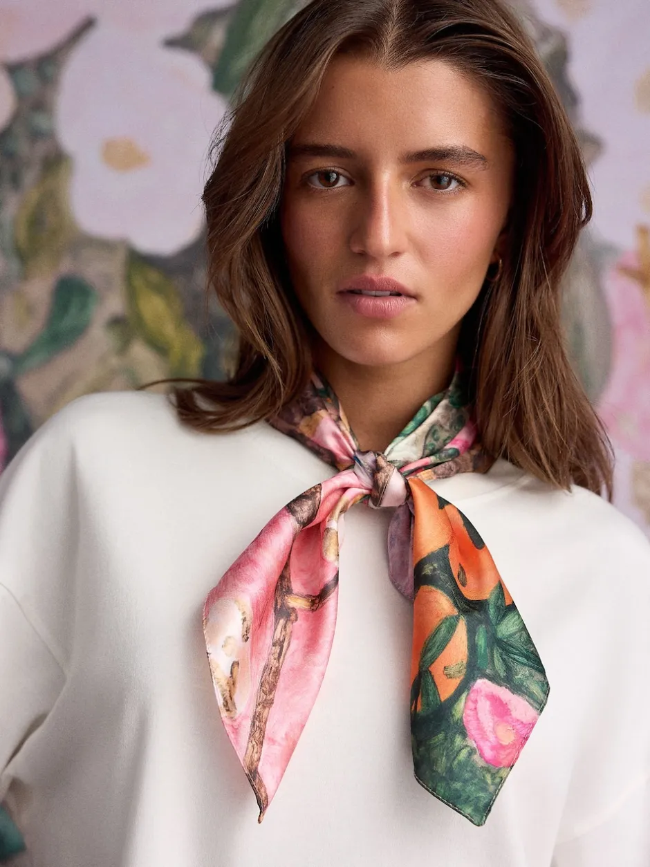 Next Multi Rose Fleuri - Écharpe carrée légère Benjamin Mac Converse Artist Collaboration Hot