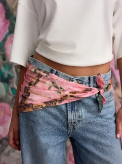 Next Multi Rose Fleuri  - Écharpe carrée légère Benjamin Mac Converse Artist Collaboration Hot