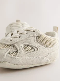 Next neutre - Baskets à enfiler à lacets élastiques bébé (0-2mois) Online