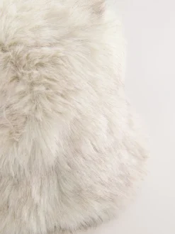 Next neutre - Bob en fausse fourrure Best