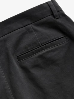 Next - Ajustement droit - Pantalon chino stretch Noir Discount