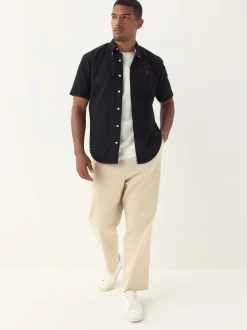 Next - Ajustement régulier - Chemise Oxford à manches courtes Noir Online