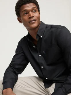 Next - Ajustement régulier - Chemises Oxford boutonnées Easy Iron Noir Best