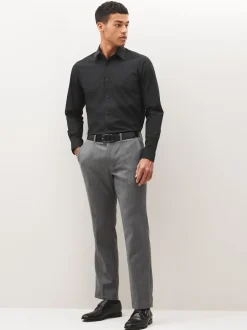 Next - Ajustement régulier - Chemises intelligentes faciles d’entretien à poignets simples Noir Best