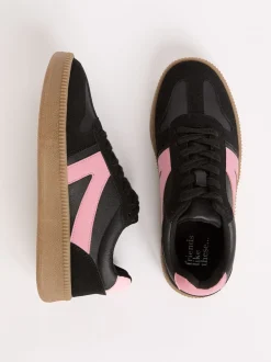 Friends Like These - Baskets de sport à lacets rétro à semelle en gomme Noir Sale