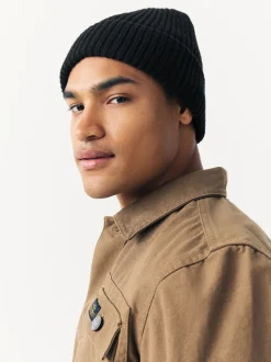 Next - Bonnet Noir Best