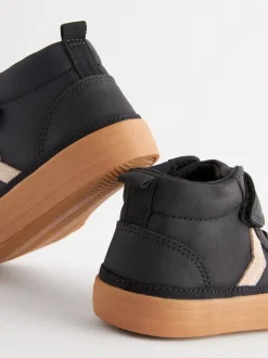 Next Noir - Bottes chevrons à lacets élastiques et fermeture tactile Online