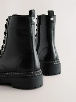 Next Noir - Bottines en cuir à semelle épaisse et lacets Sale