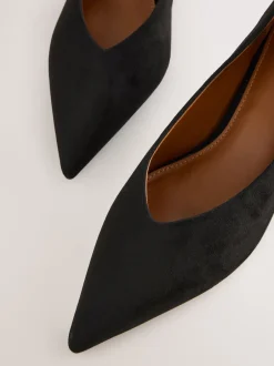 Next Noir - Chaussures à talons Kitten heel à bout pointu Outlet