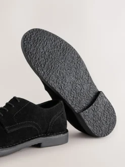 Next Noir - Chaussures chukka en daim Outlet